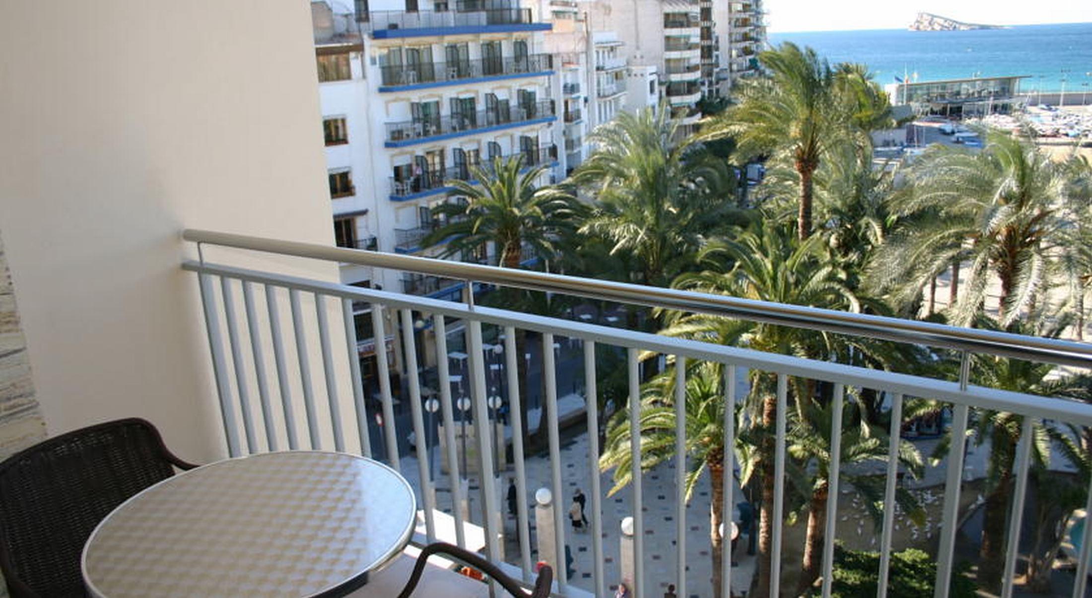 Hotel Tanit Benidorm Bagian luar foto