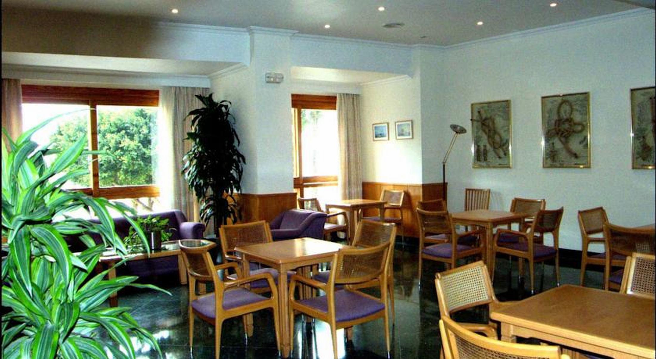 Hotel Tanit Benidorm Bagian luar foto