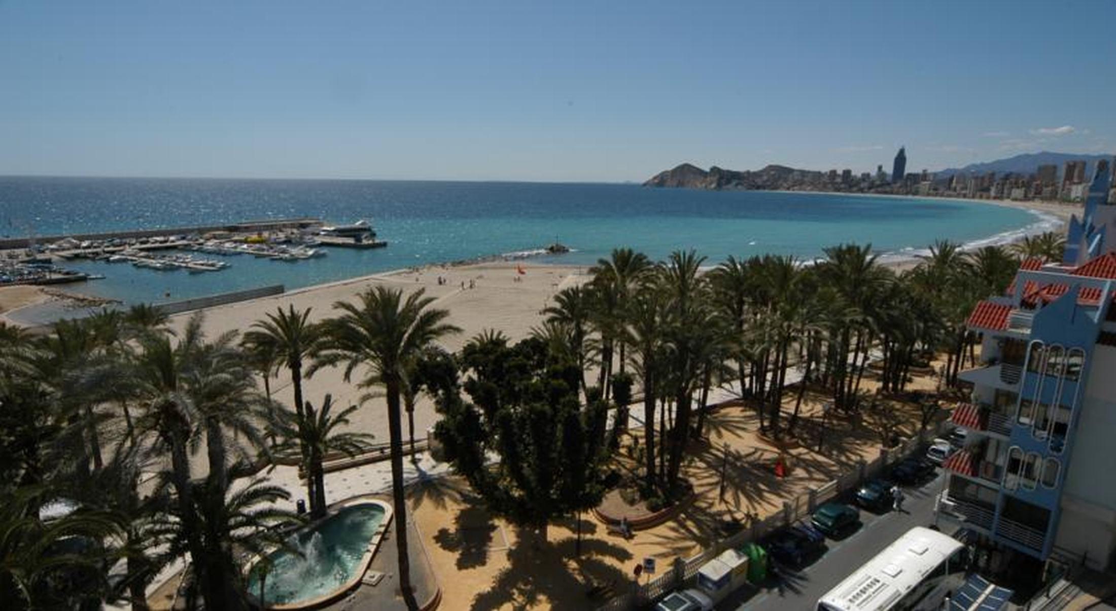 Hotel Tanit Benidorm Bagian luar foto
