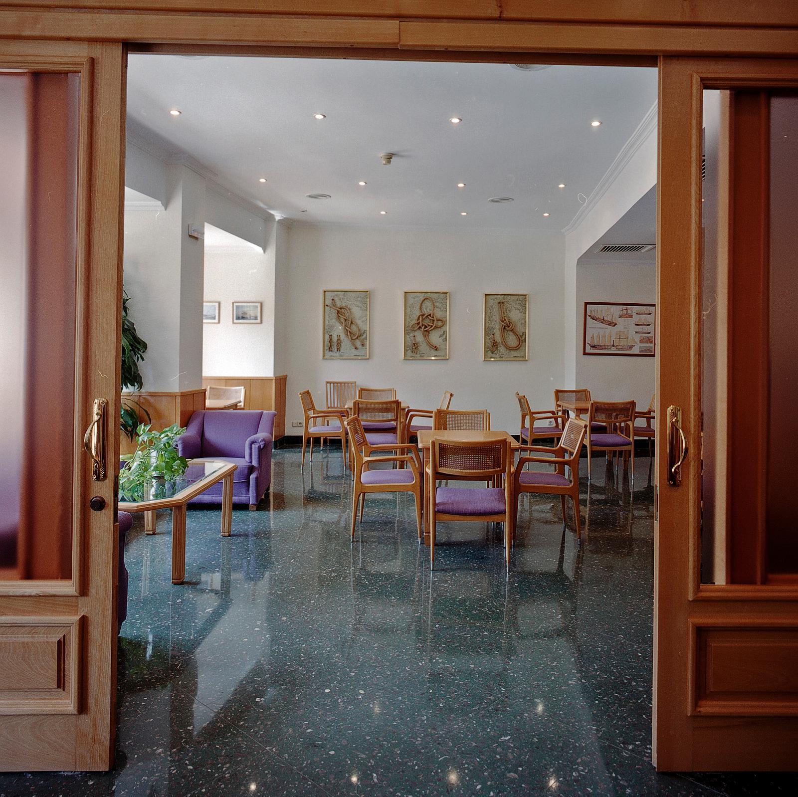 Hotel Tanit Benidorm Bagian luar foto