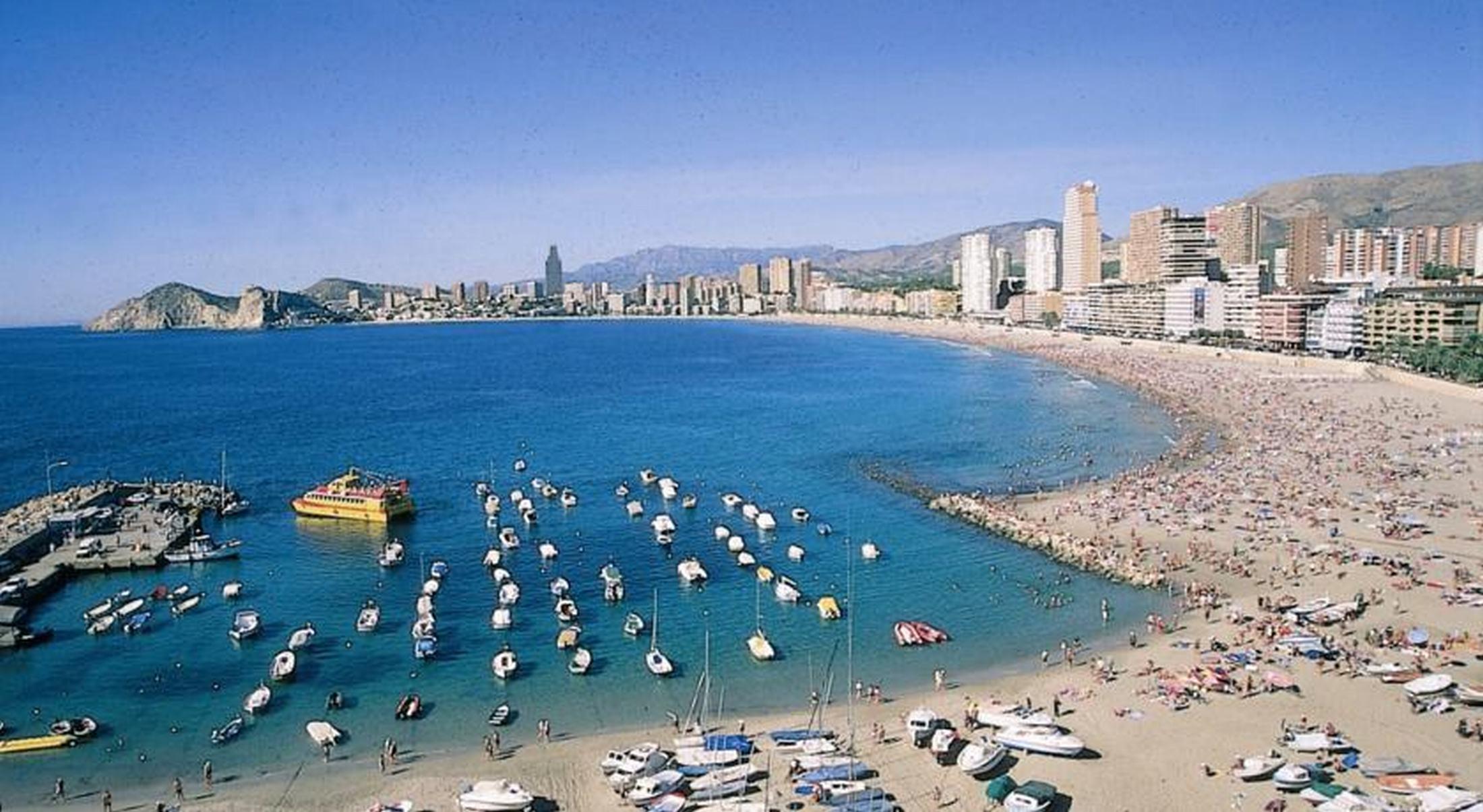 Hotel Tanit Benidorm Bagian luar foto