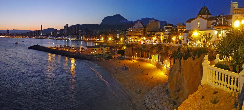 Hotel Tanit Benidorm Bagian luar foto